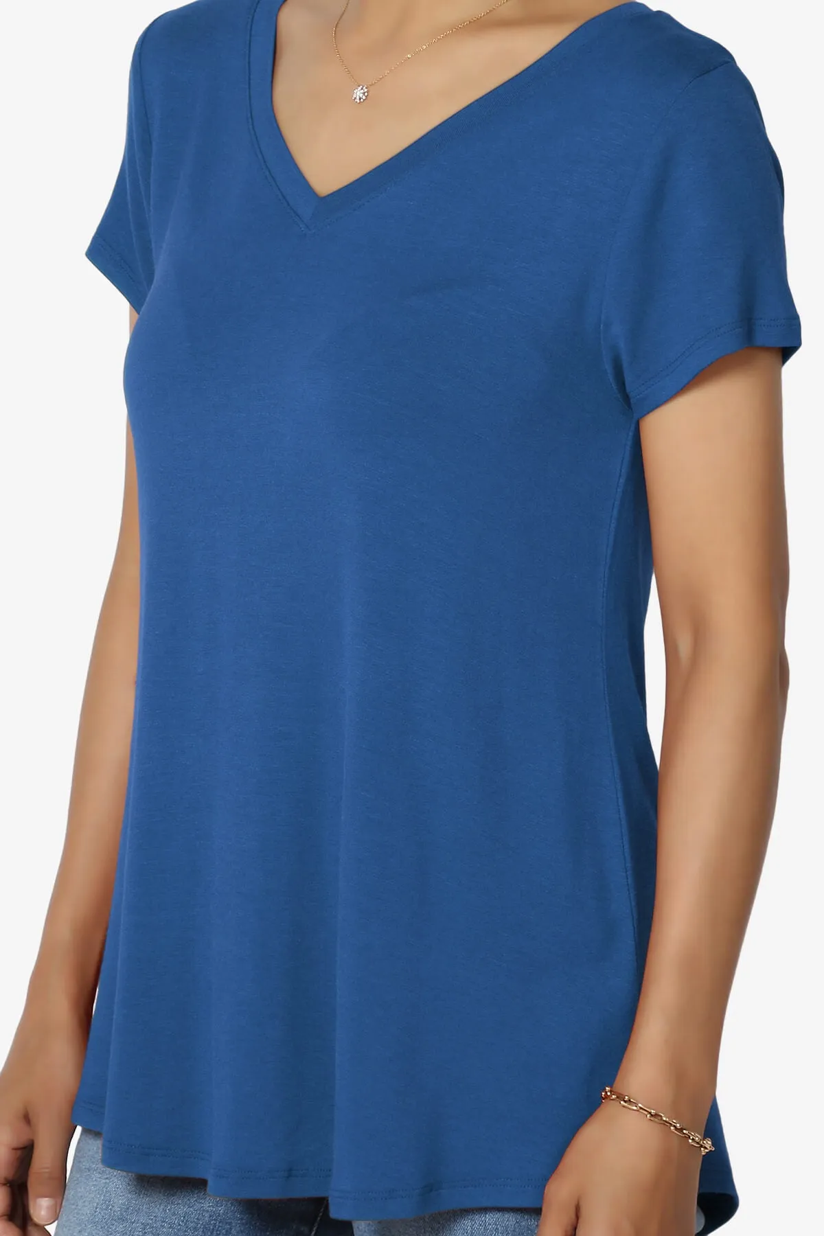 Agree V-Neck Short Sleeve T-Shirt