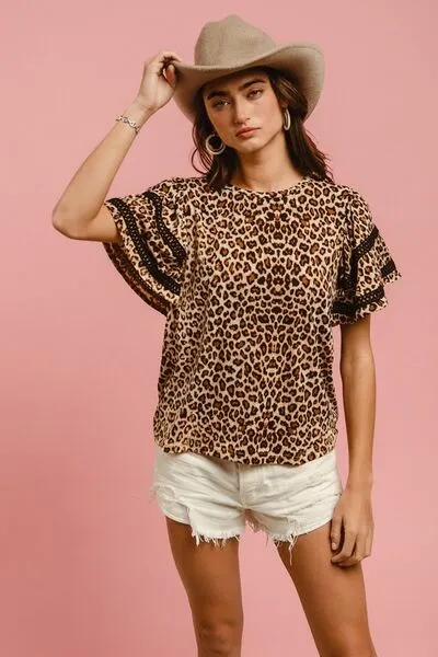 BIBI LEOPARD CROCHET TRIM ROUND NECK SLEEVE TOP