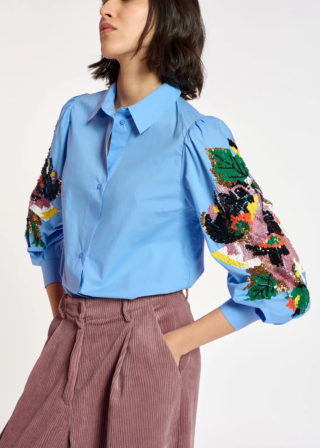 Blue cotton embroidered puffed-sleeve shirt