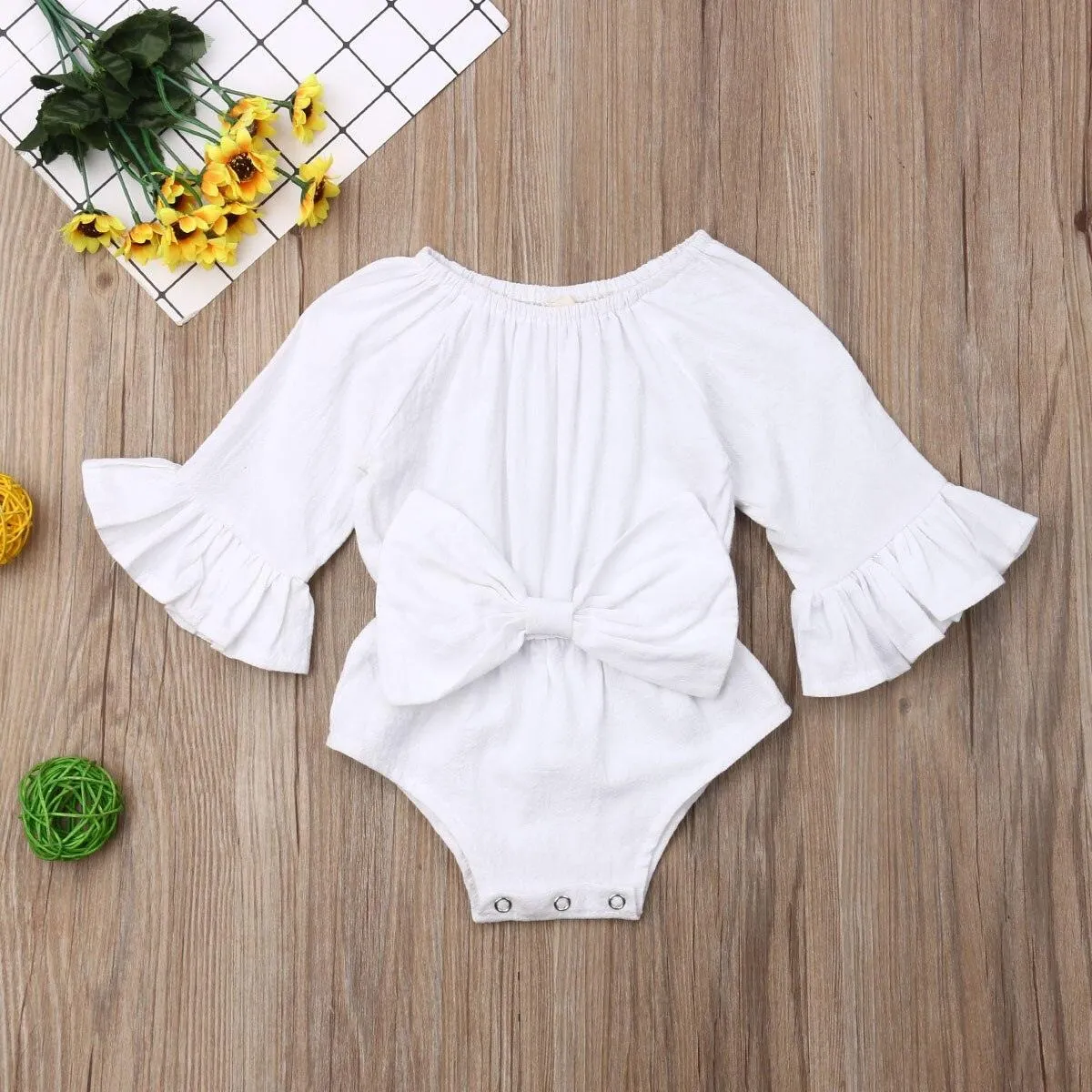 Bowknot Flared Sleeve Bodysuit