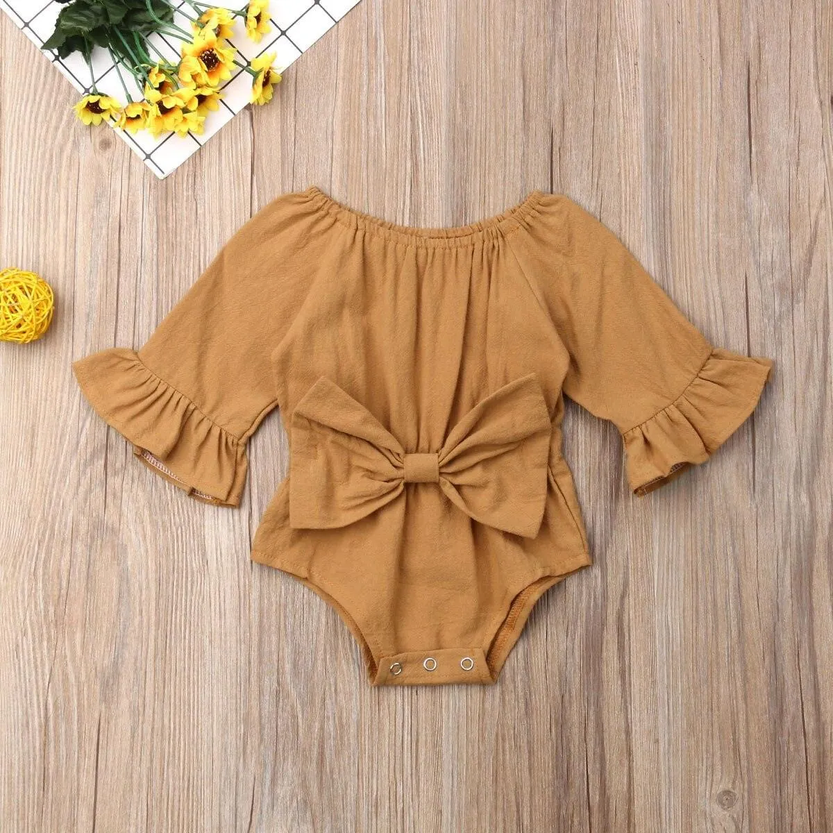 Bowknot Flared Sleeve Bodysuit