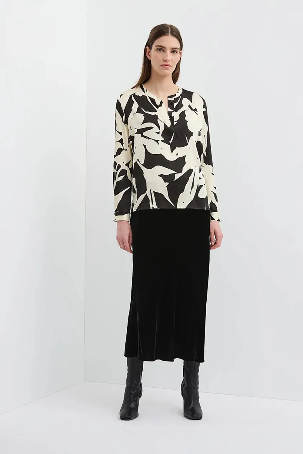 Caravan & Co Vincent Silk Blouse CT208V