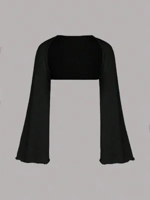 Chaqueta de punto corta con mangas de campana