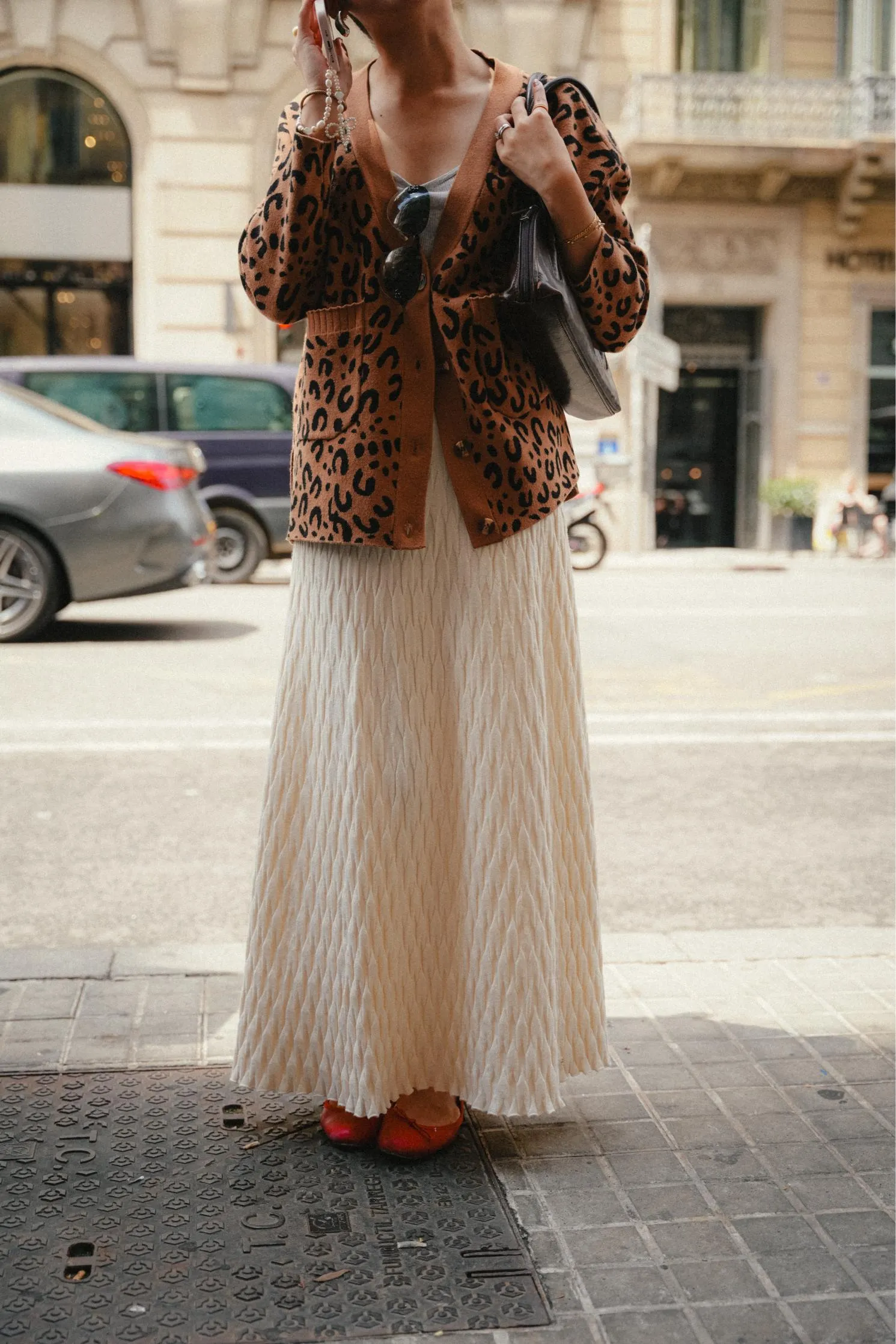CLASSIC CARDI IN PURR