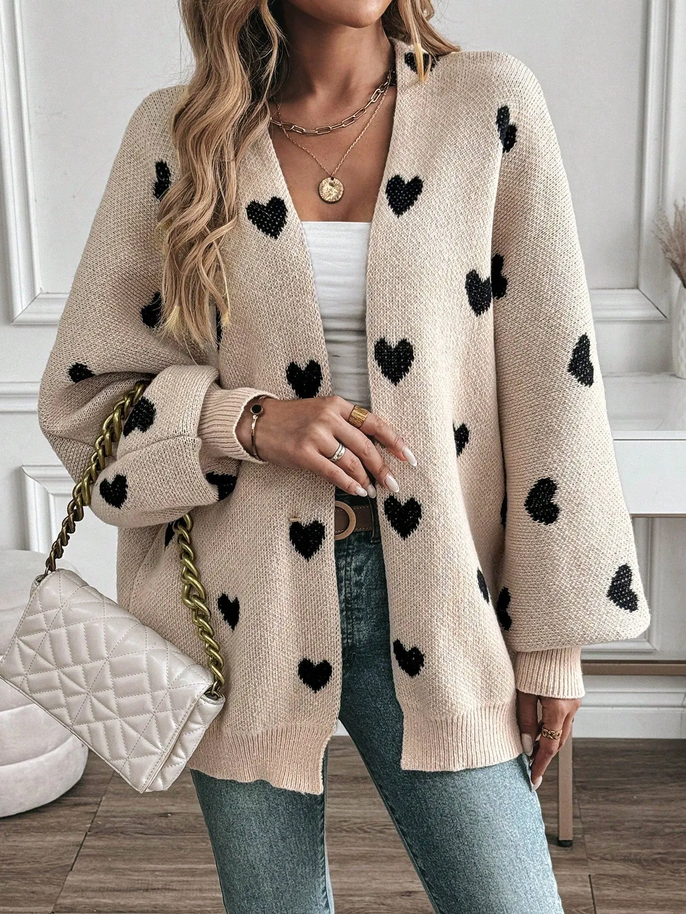 Cárdigan de Punto con Corazón para Mujer en Cherry Vibes