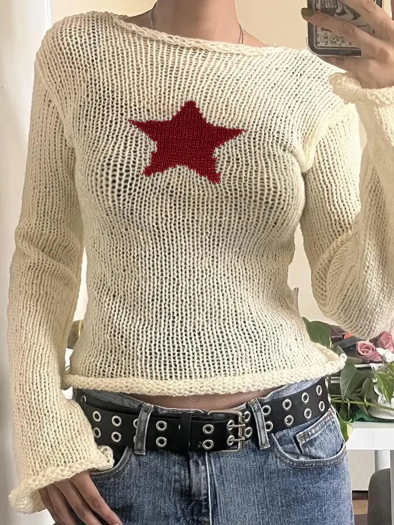 Cream Flat Knit Top With Star Motif
