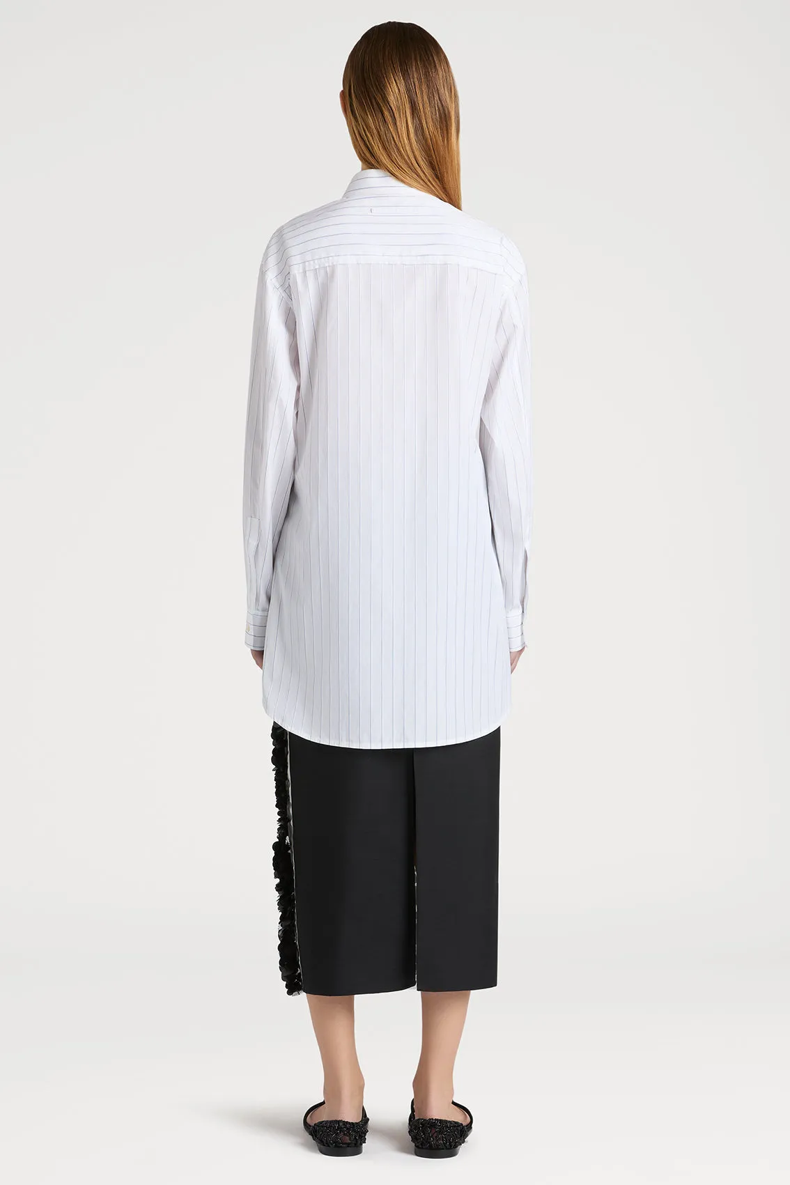 DECONSTRUCTED FEMININE SHIRT
