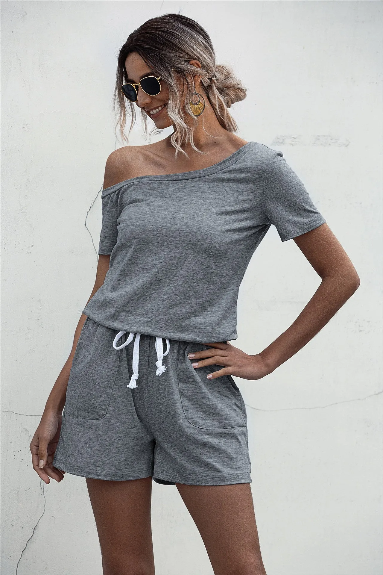 Diagonal Shoulder Short Sleeve Jumpsuit Rompers With Pocket
