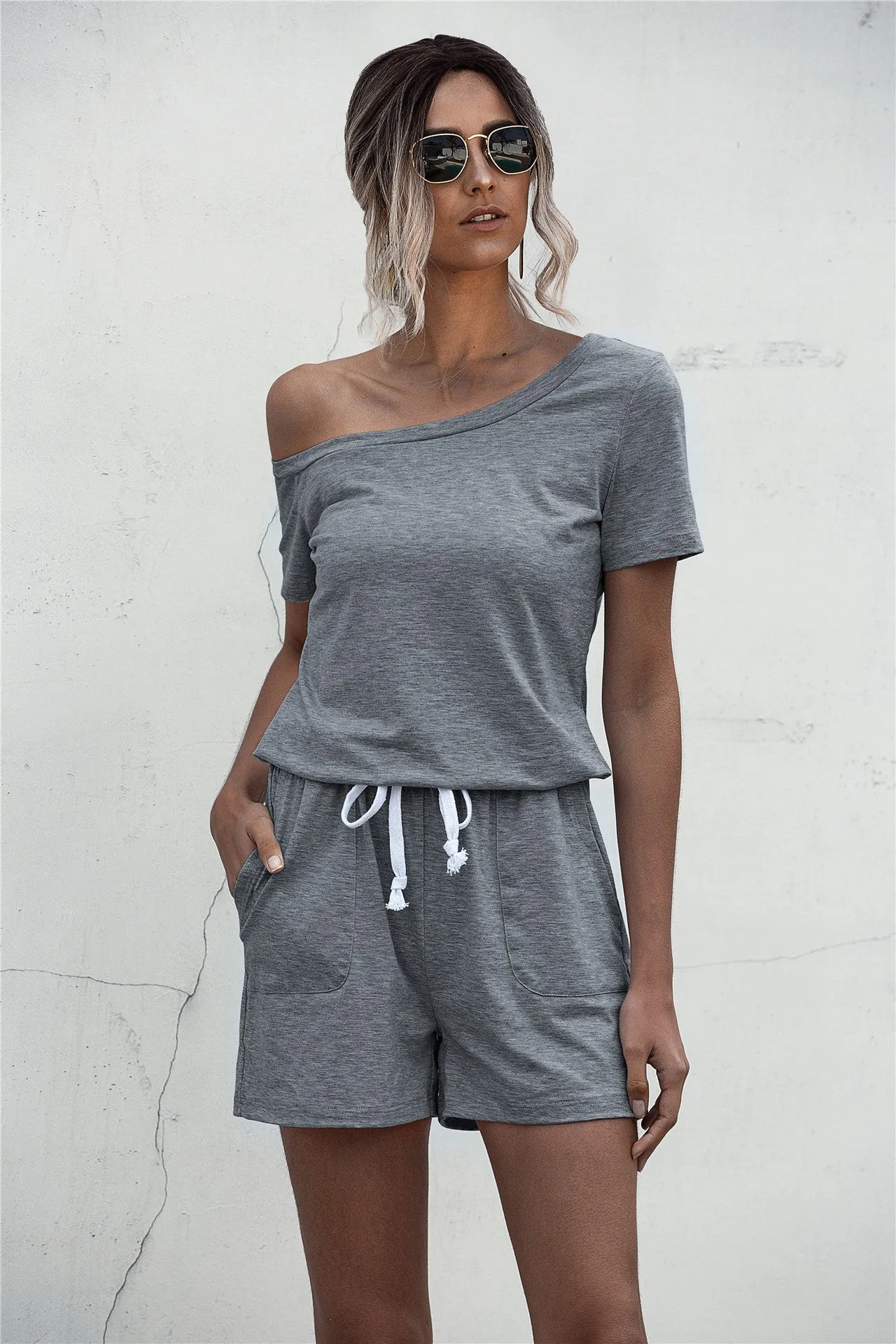 Diagonal Shoulder Short Sleeve Jumpsuit Rompers With Pocket
