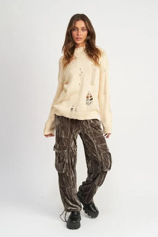 DISTRESSED OVERSIZED OLIVE SWEATER