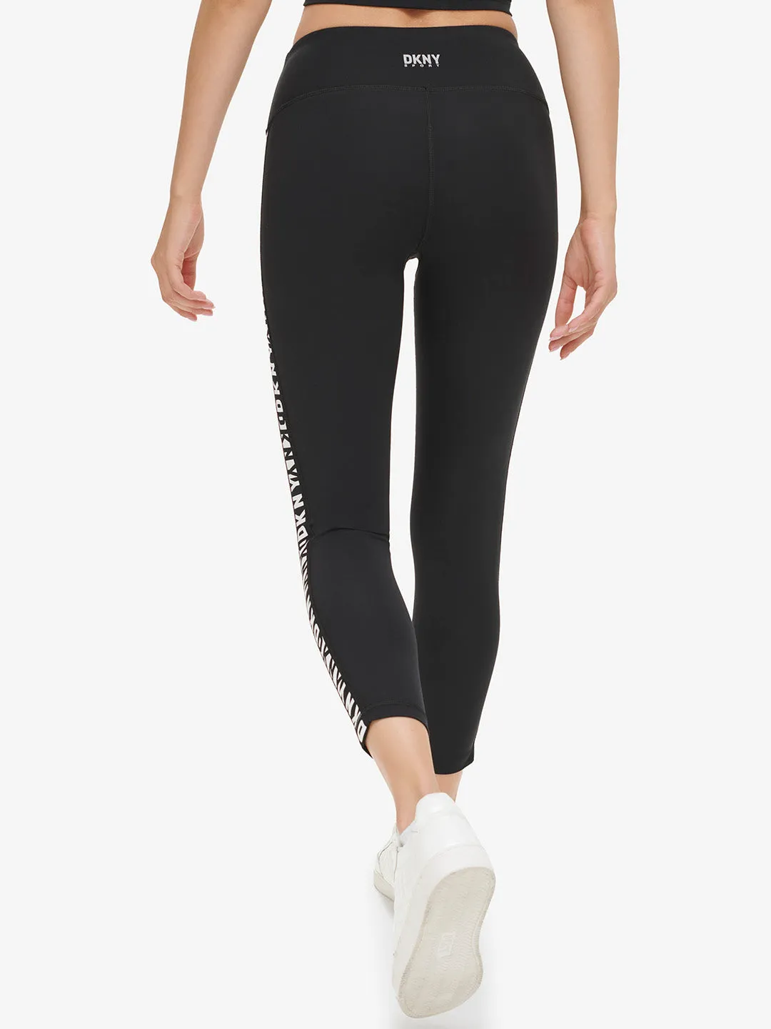 DKNY Women Black Solid Fitted Legging