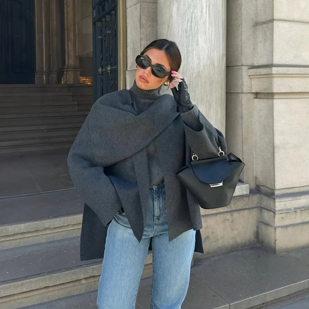 Elegant Drape Collar Outerwear