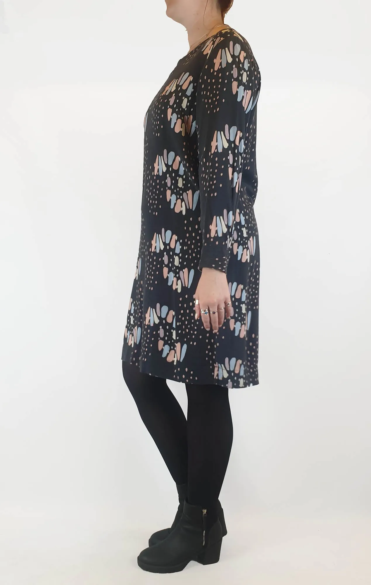 Elm charcoal dress with cute colourful print size 14, best fits 12-14