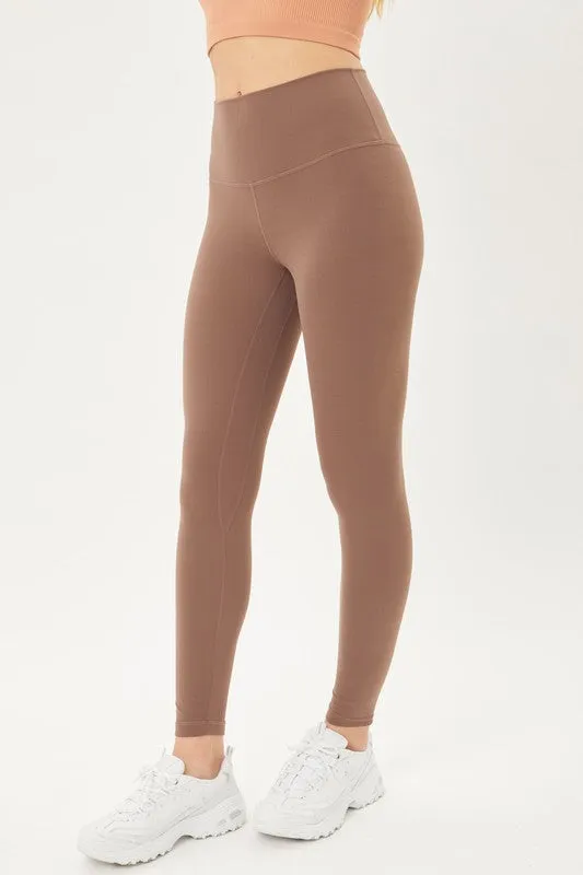 Everywhere Essential Leggings