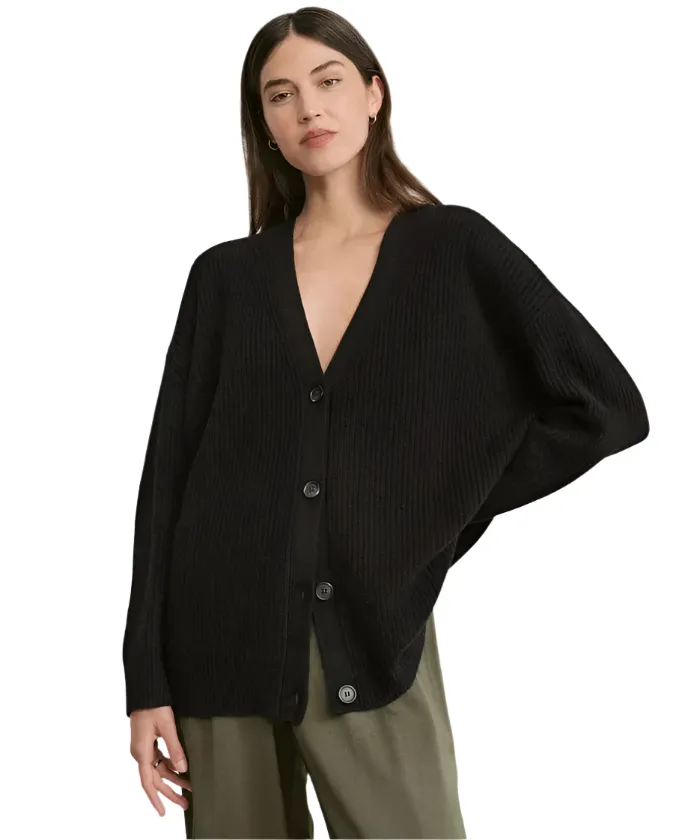 Giulia – Women’s Slim-Fit Cardigan