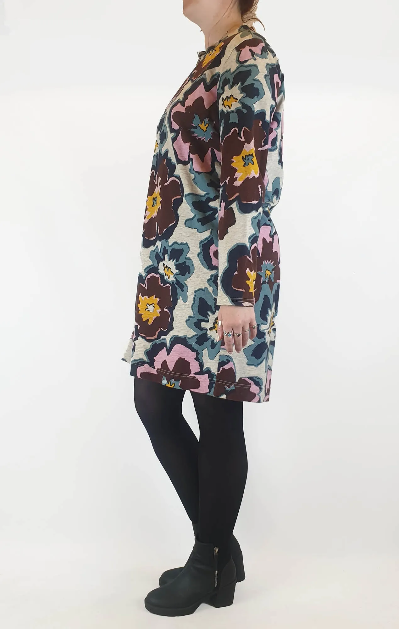 Gorman grey long sleeve tee shirt dress with  large flower print size 14, best fits 12-14