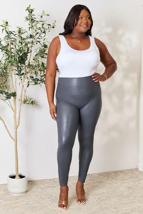 Hold on to Love Leggings*