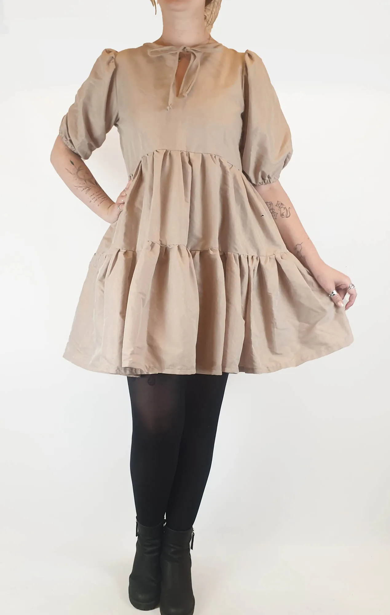 Is Olde Upcycle neutral half sleeve tiered dress best fits 12