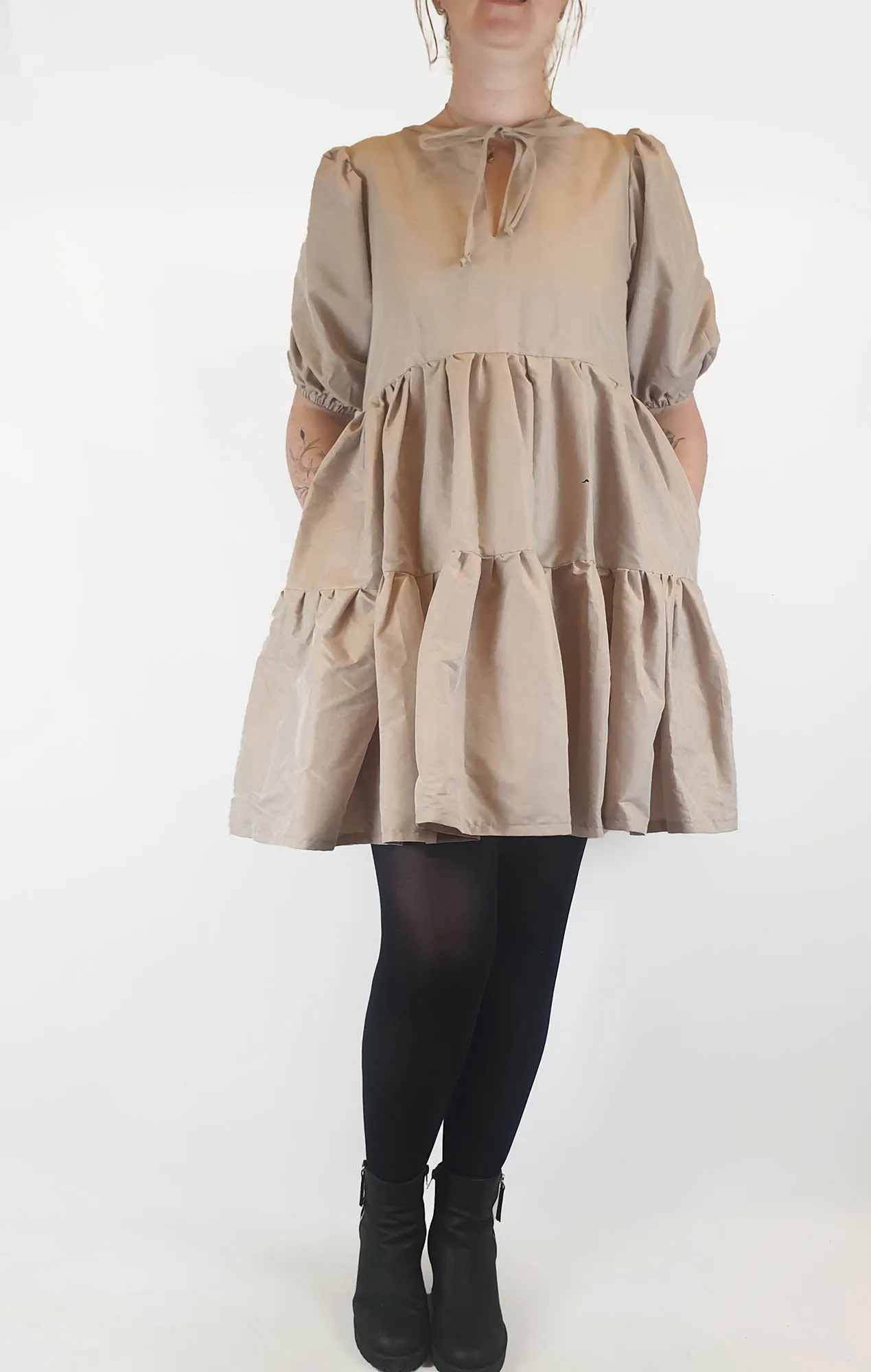 Is Olde Upcycle neutral half sleeve tiered dress best fits 12