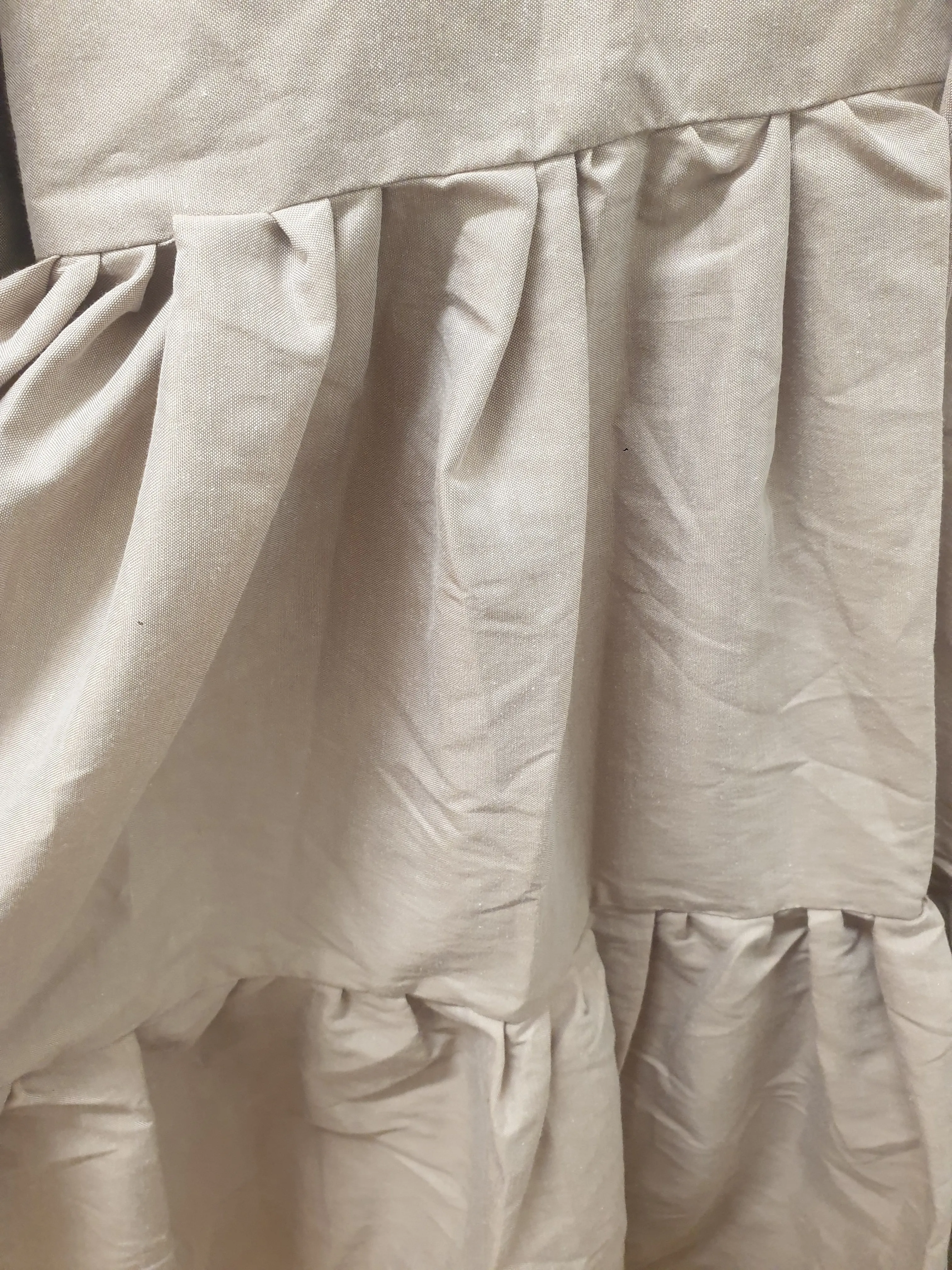 Is Olde Upcycle neutral half sleeve tiered dress best fits 12