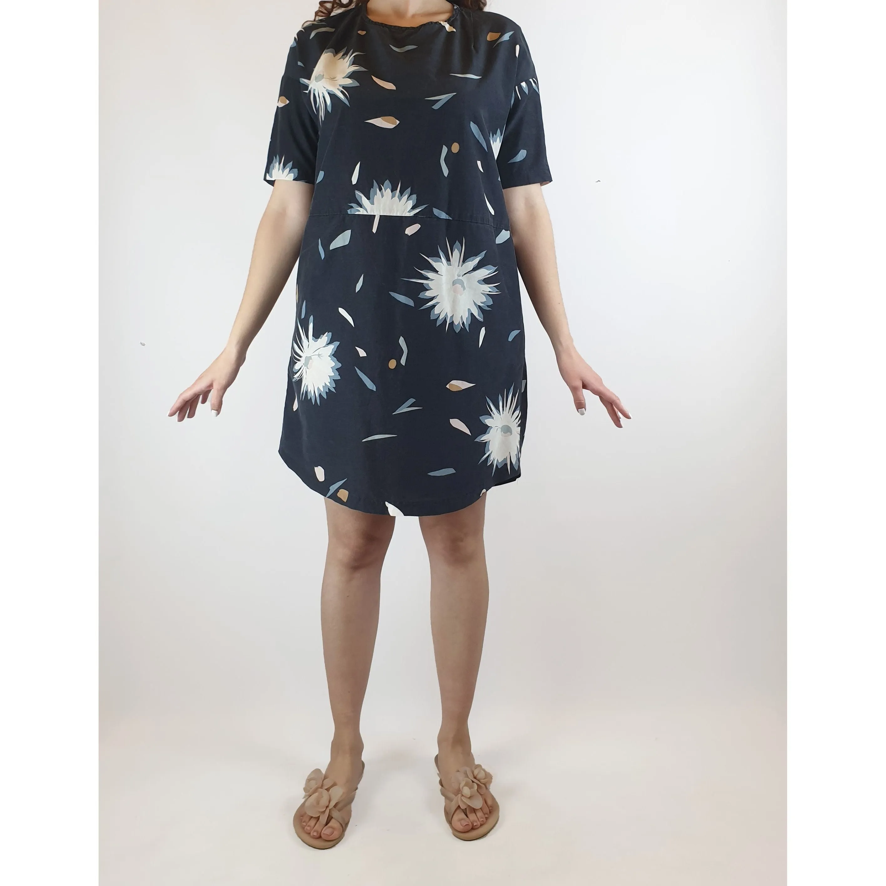 Kloke navy dress with cute flower and petal print size S (best fits size 10)