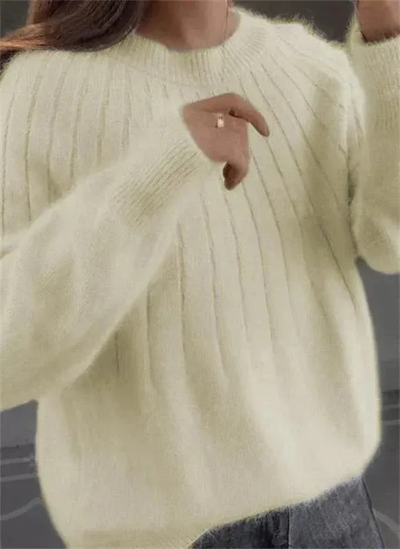 Knitted Cashmere Jumper for Women - Soft Pullover Sweater in Various Sizes