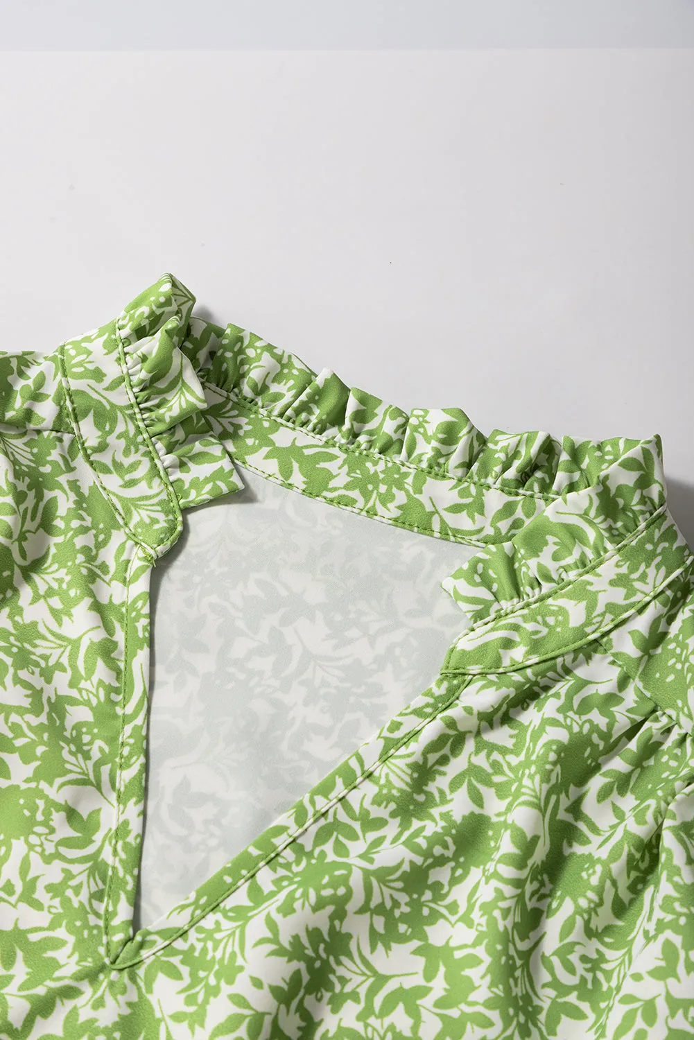 Light Green Floral Ruffle Puff Short Sleeve Frilled Collar V Neck Blouse