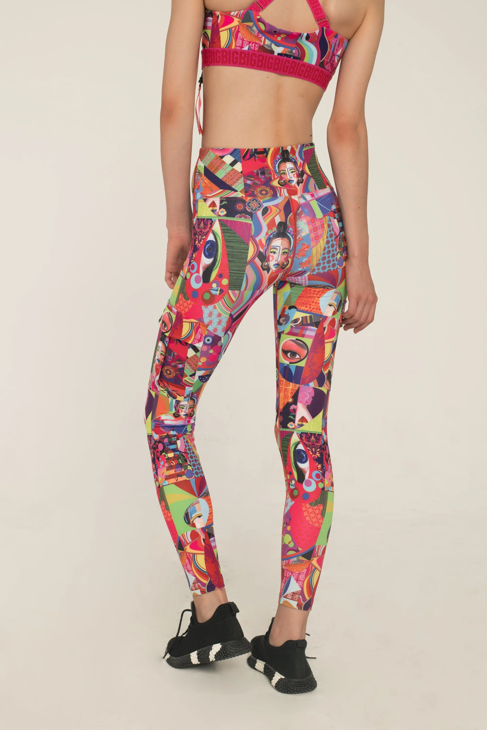 Makeup Print Utility Leggings