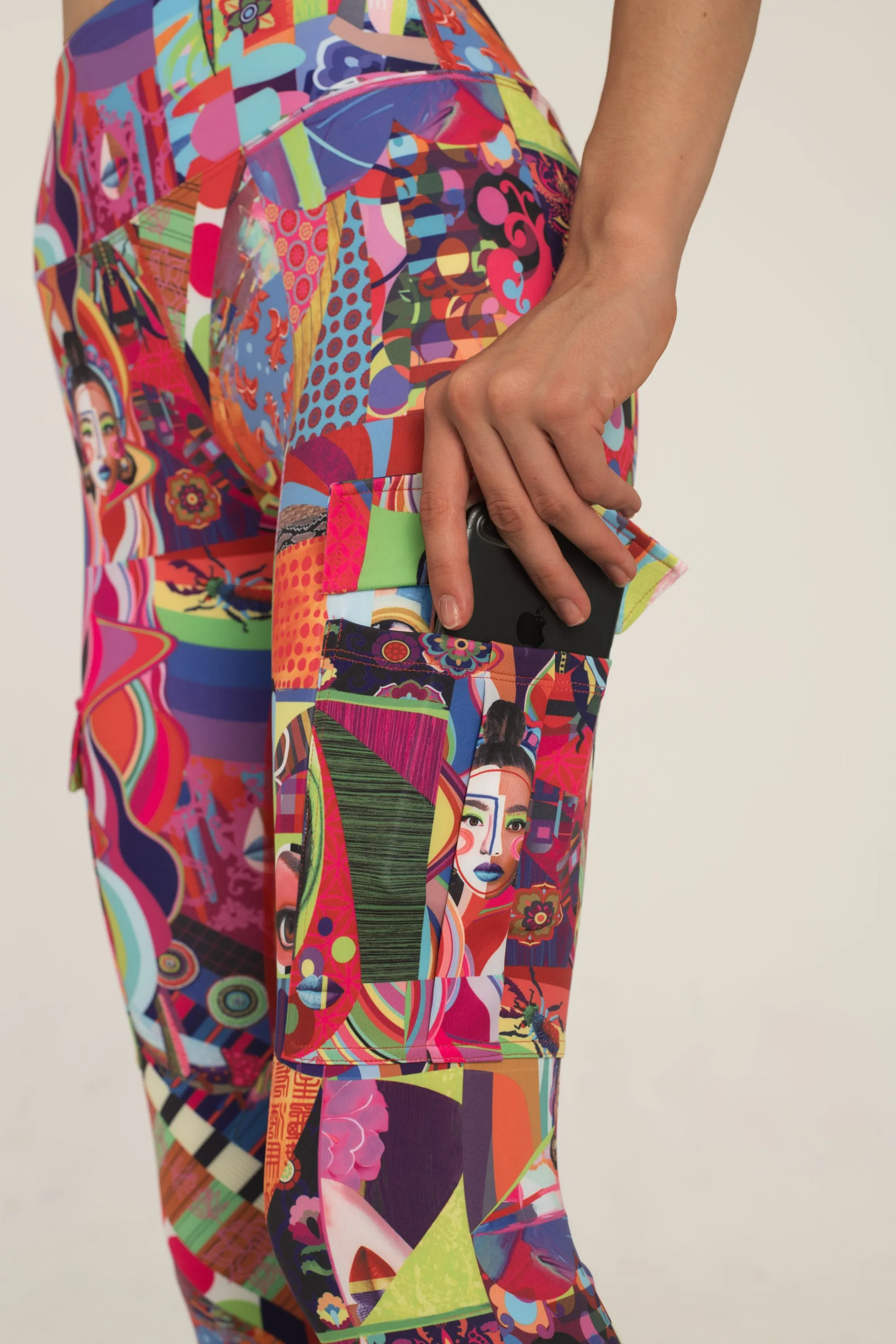 Makeup Print Utility Leggings