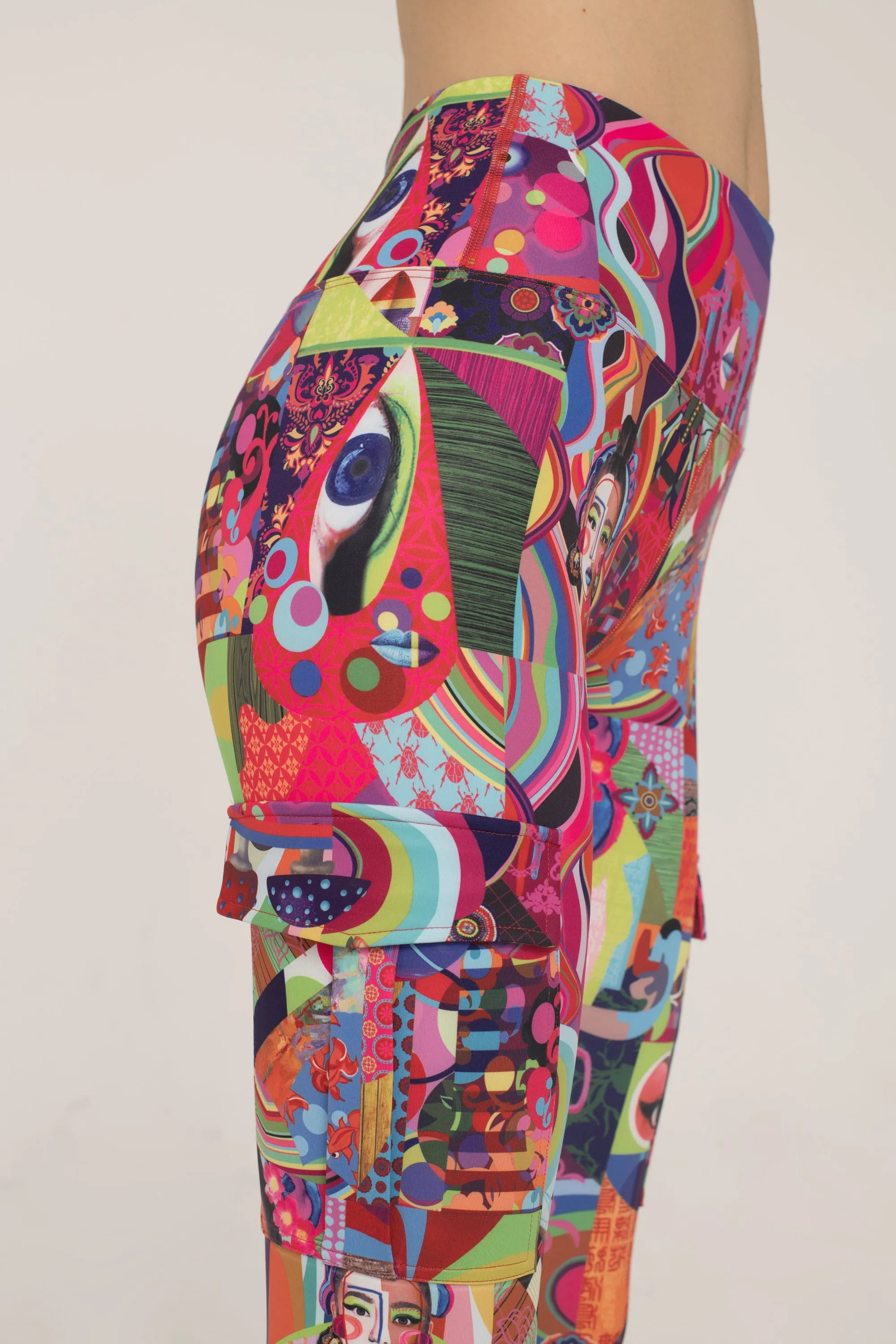 Makeup Print Utility Leggings