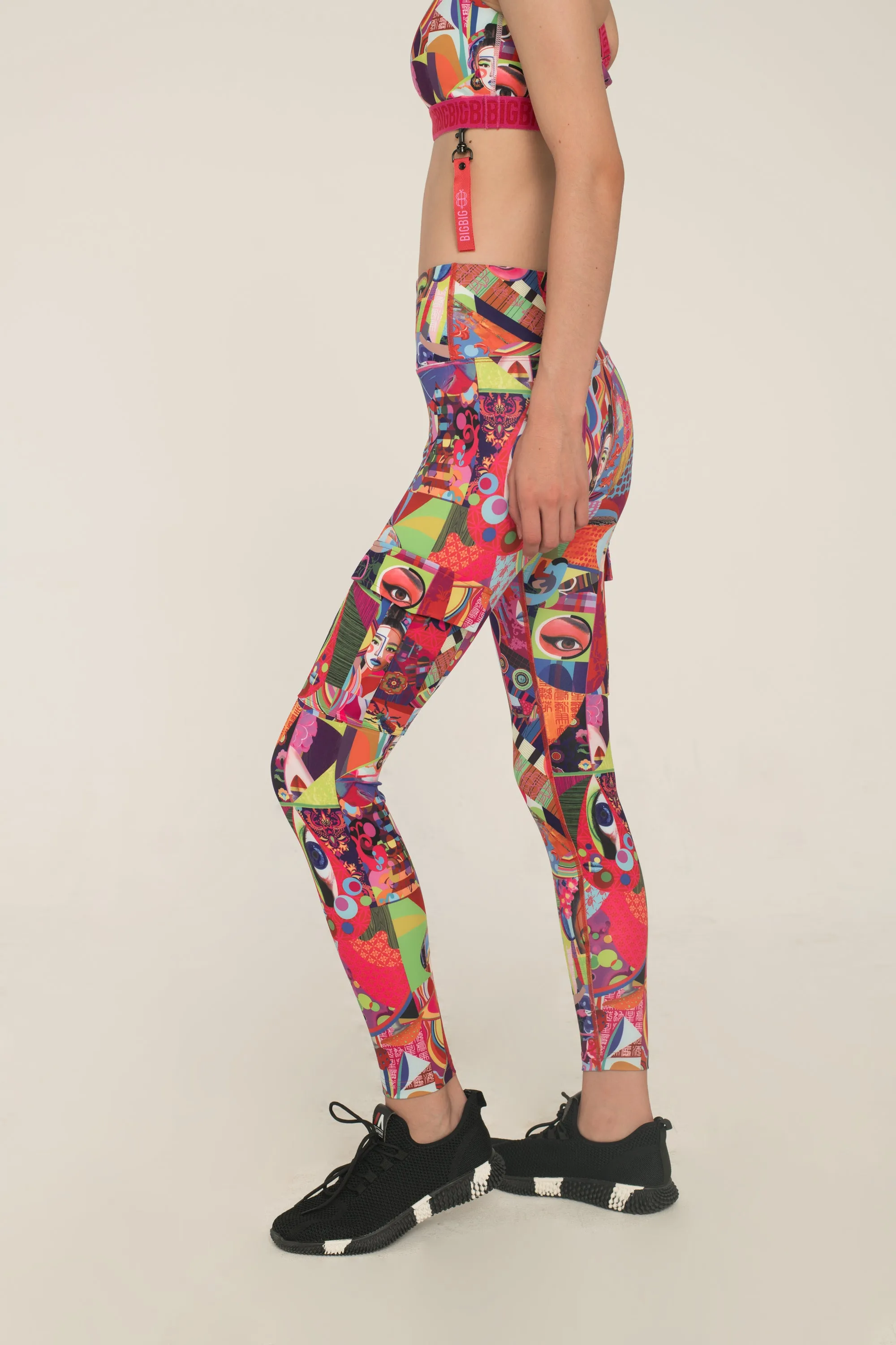 Makeup Print Utility Leggings