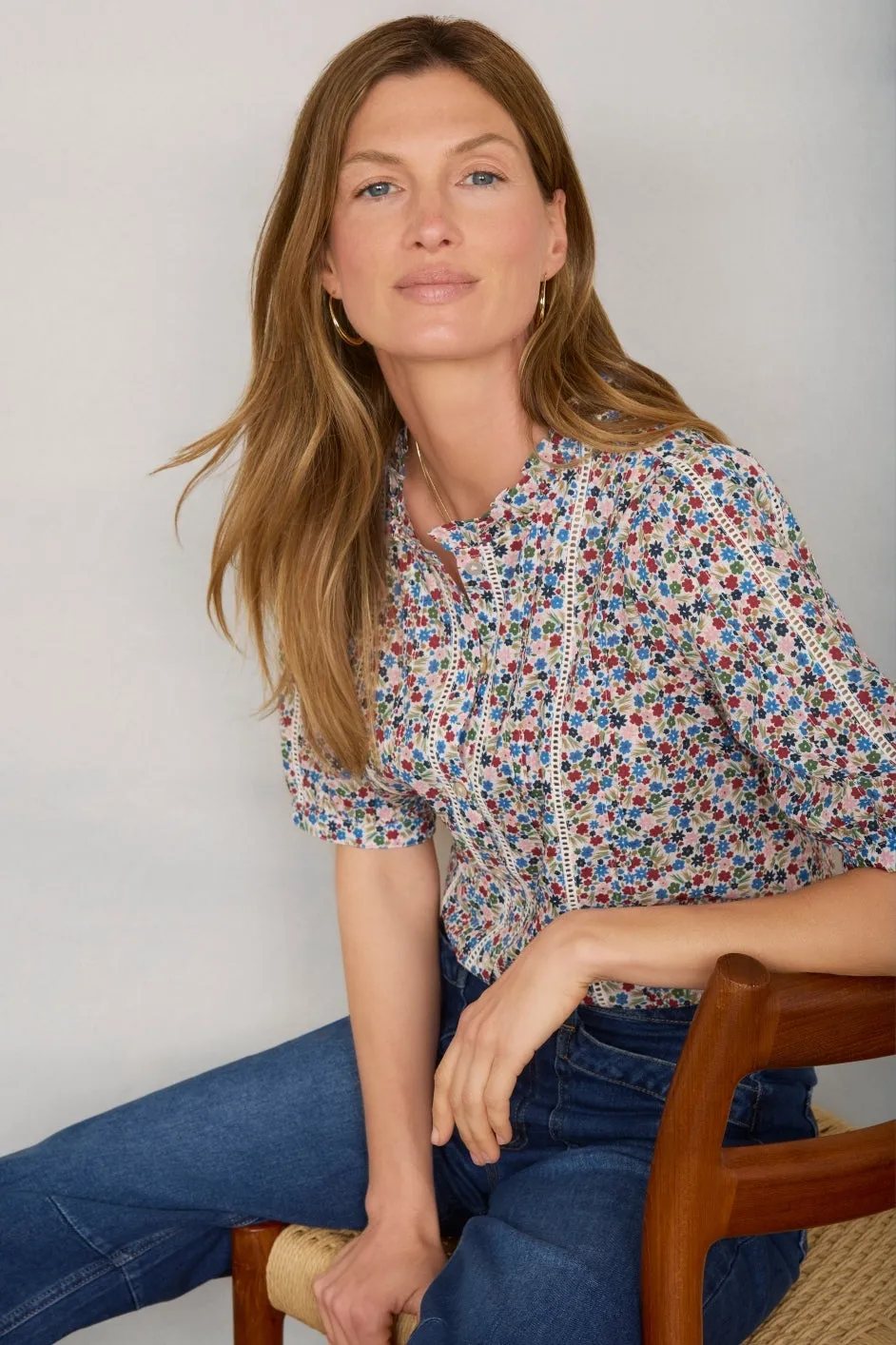 Pansy Pintuck Blouse - Ivory Ditsy Floral
