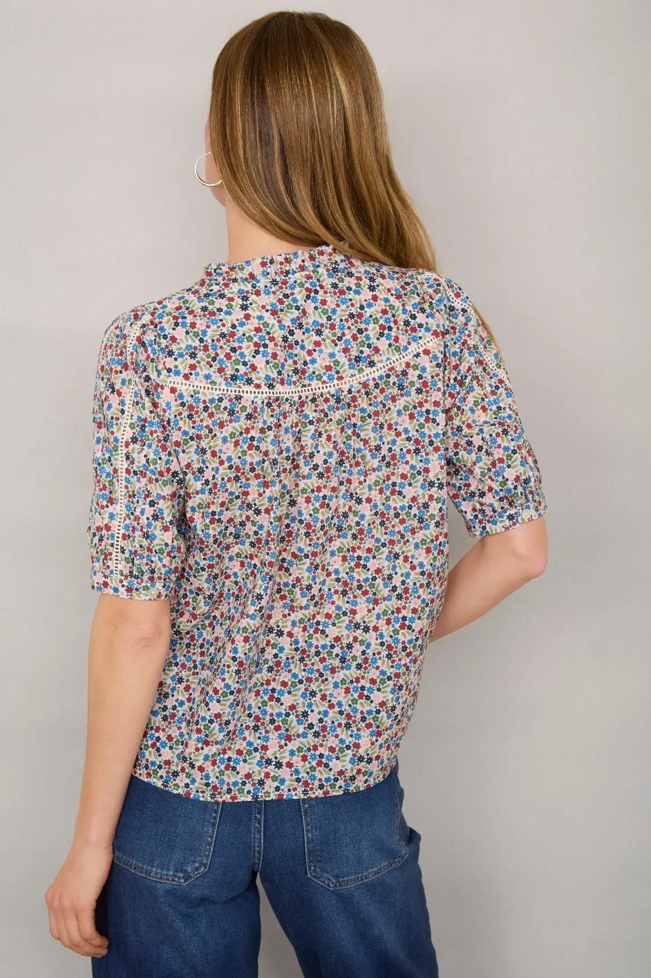 Pansy Pintuck Blouse - Ivory Ditsy Floral
