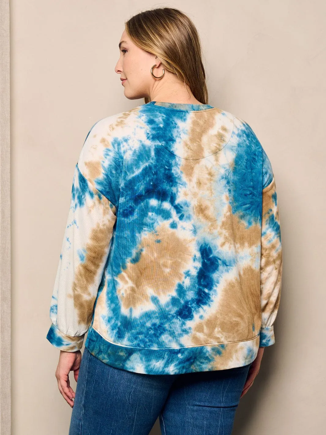 PLUS SIZE LONG SLEEVE TIE DYE PRINT TOP