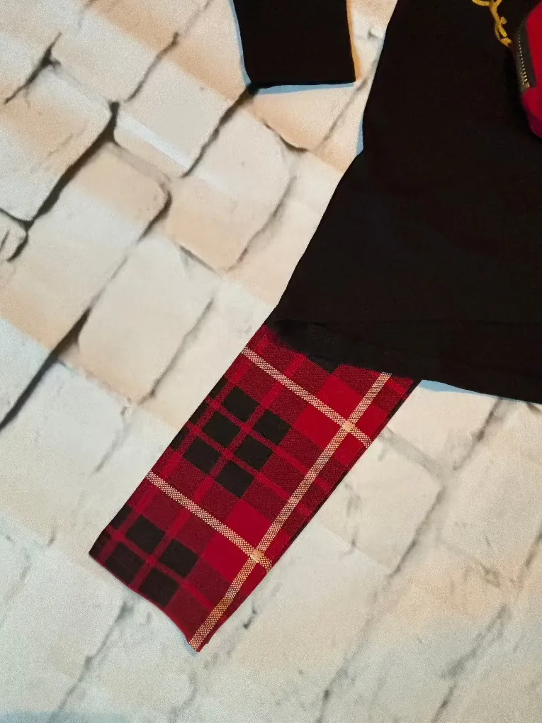 Red and Black Legging