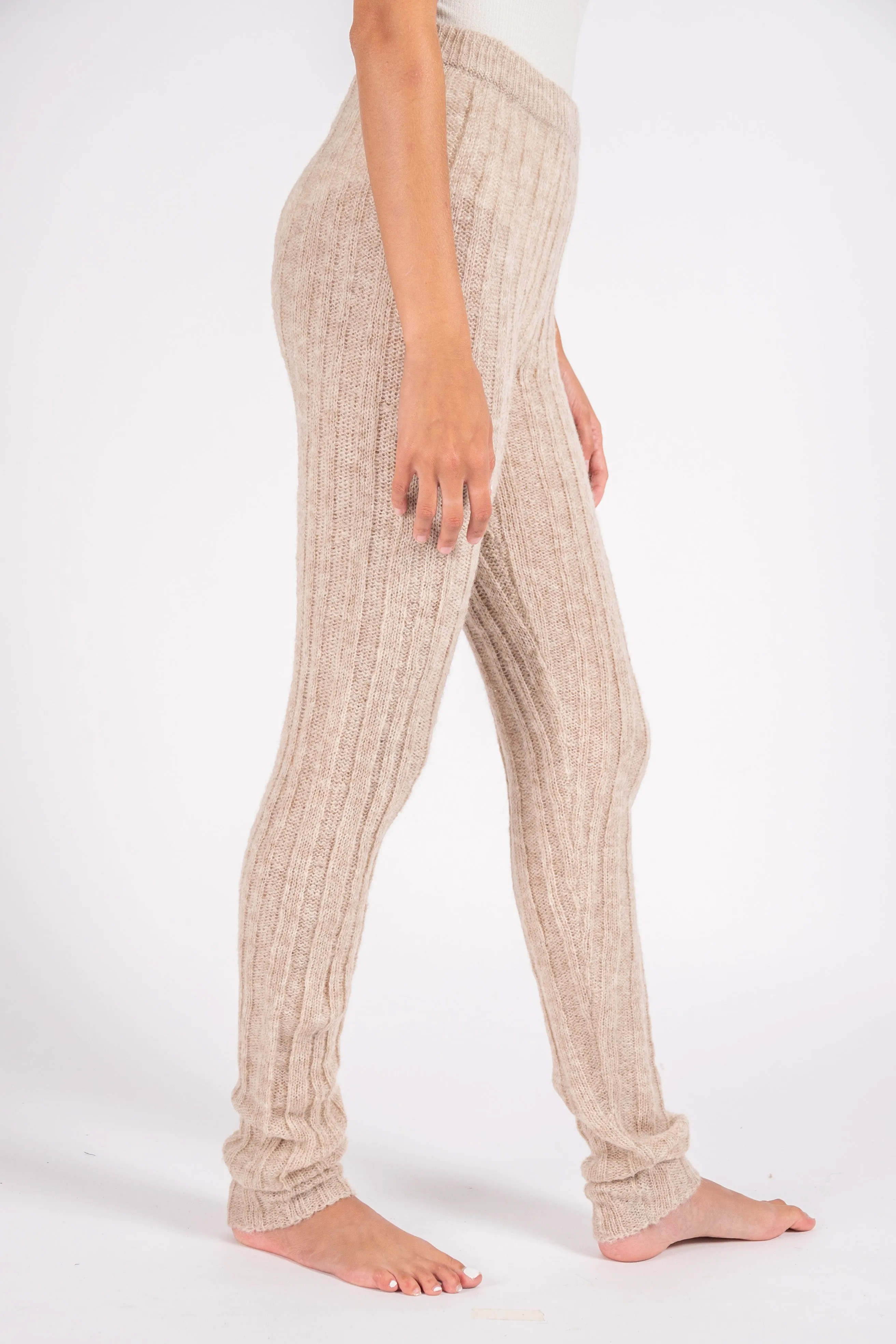 Ribbed alpaca legging in latte