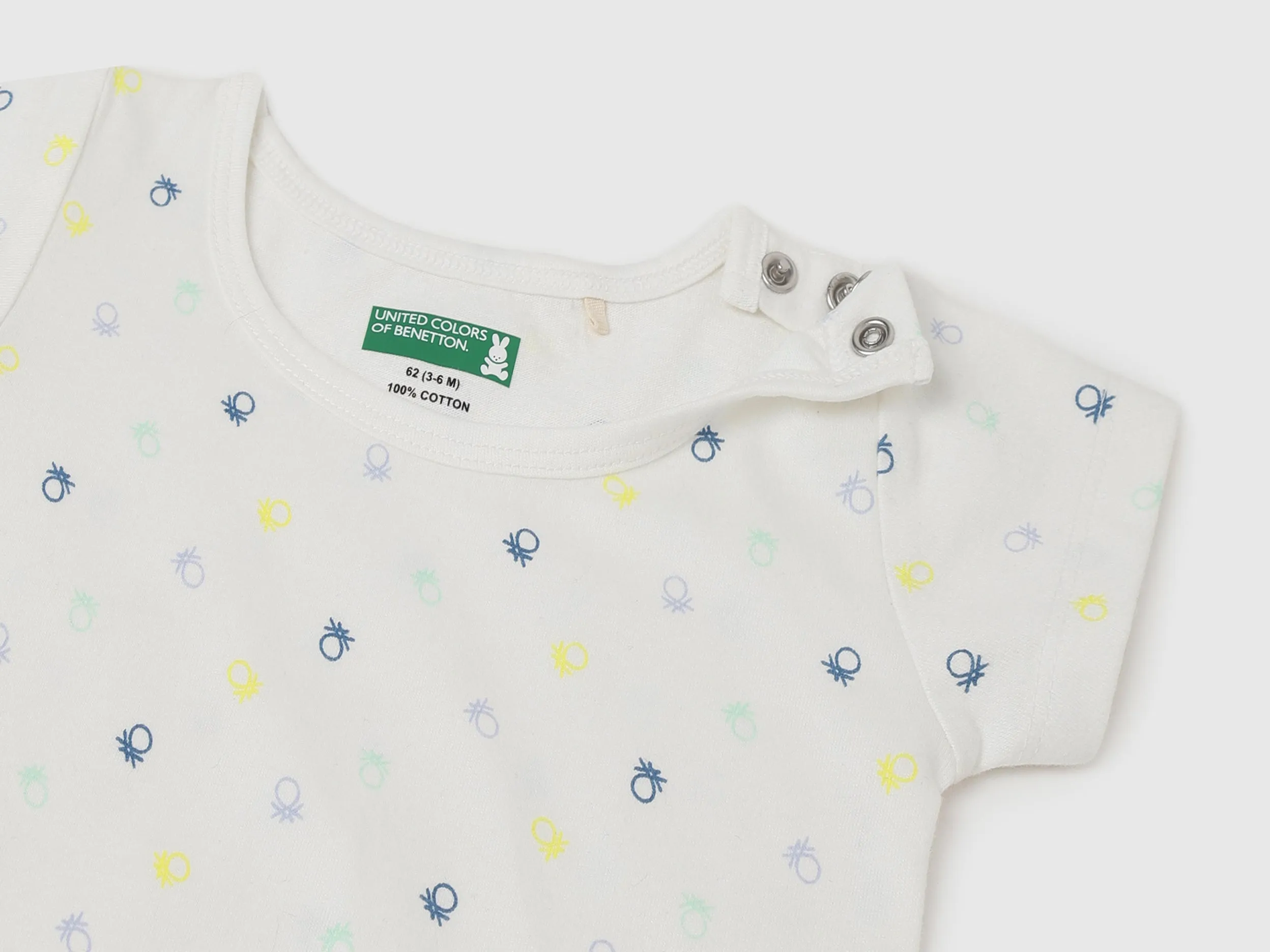 Round Neck Short Sleeves Baby Rompers - Pack of 2
