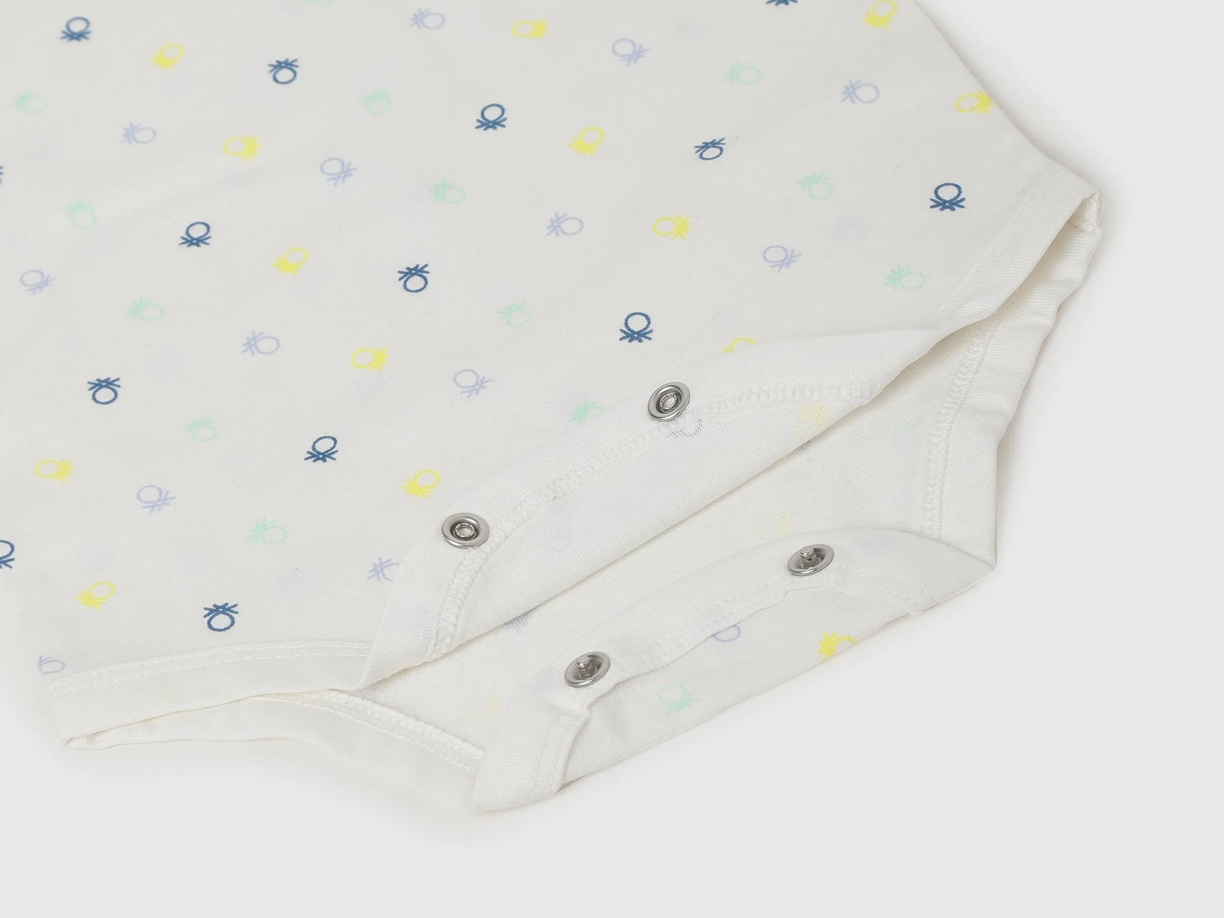 Round Neck Short Sleeves Baby Rompers - Pack of 2