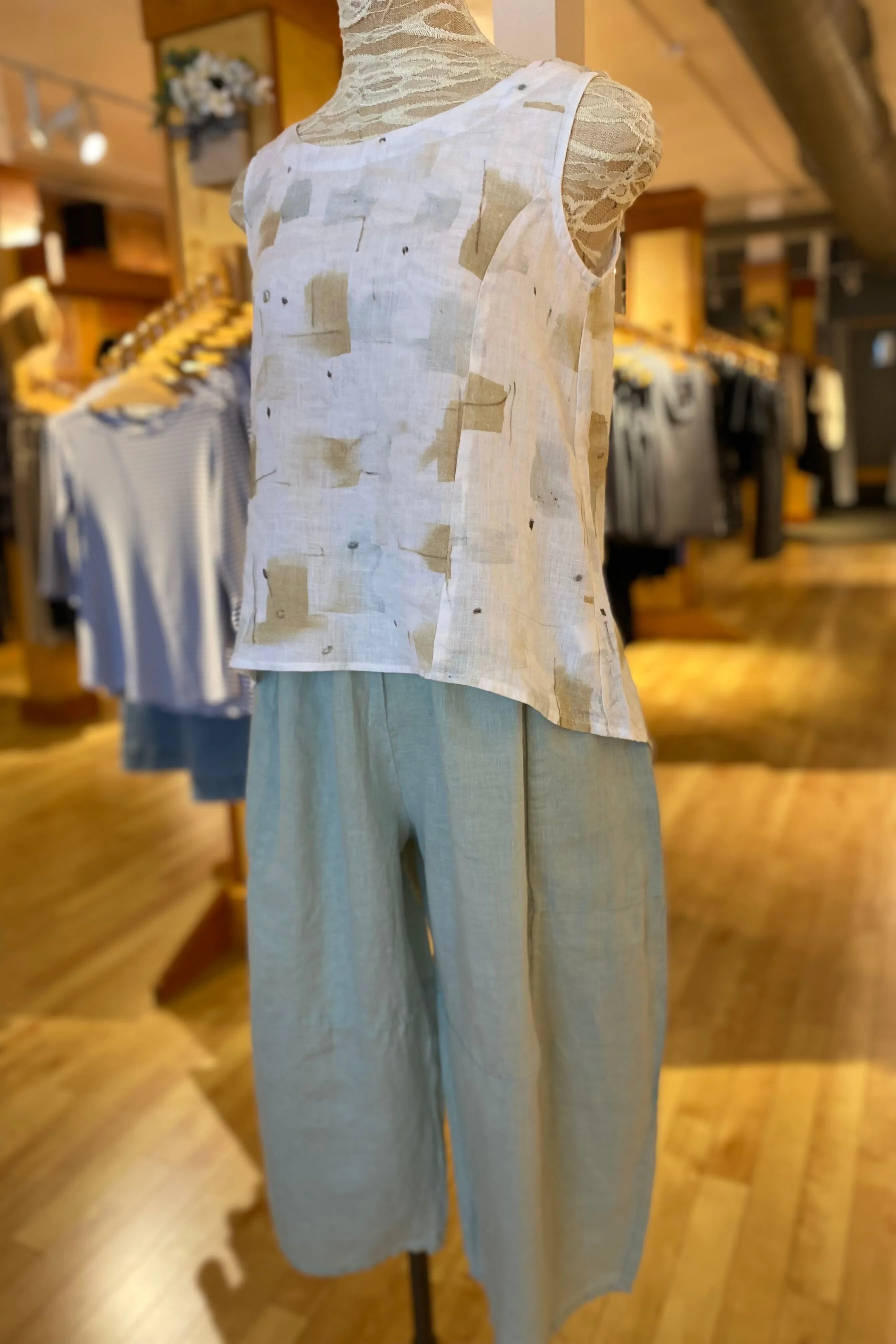 Shirt Tail Brushstroke Tank