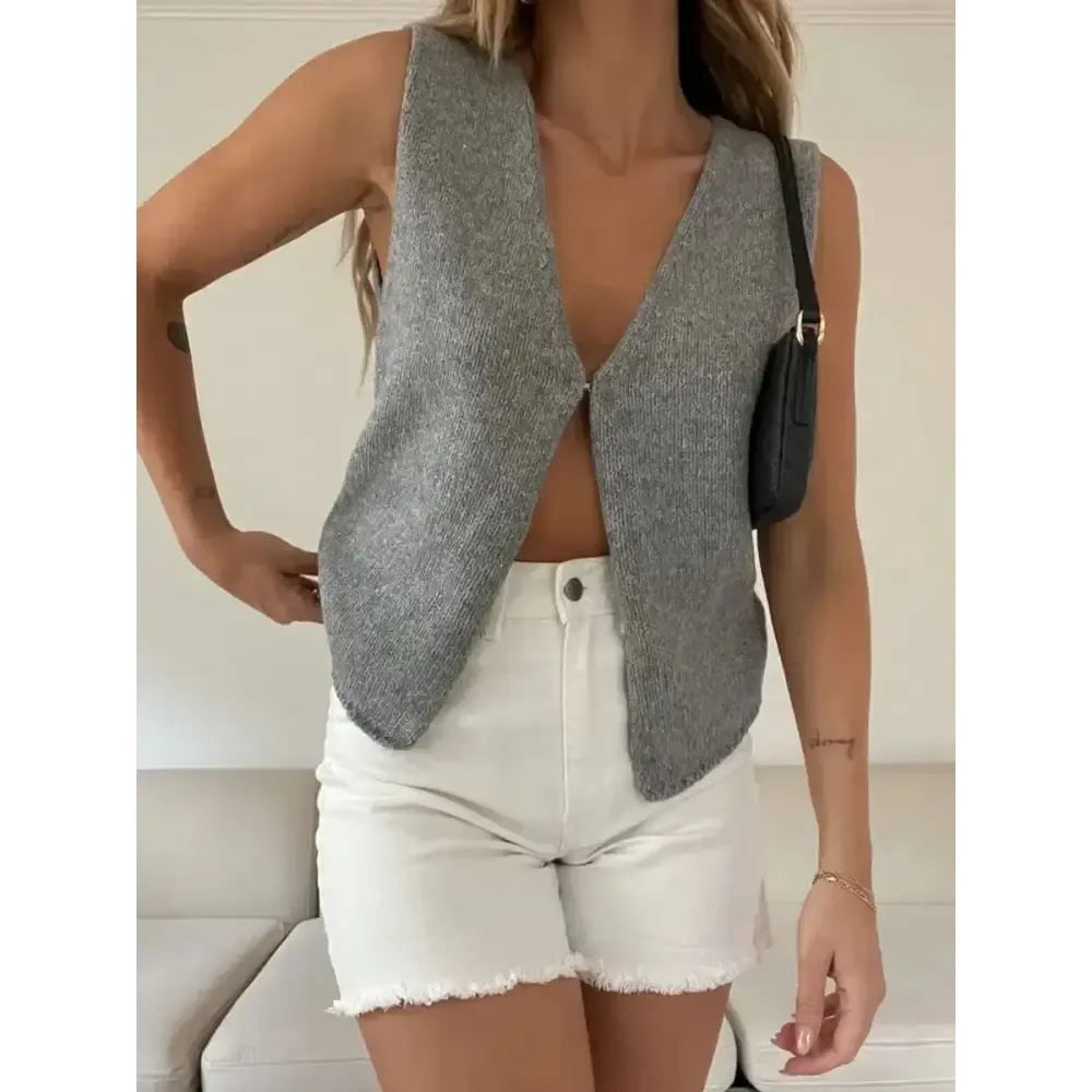Soft Knitted Cardigan Vest for Effortless Layering and Style