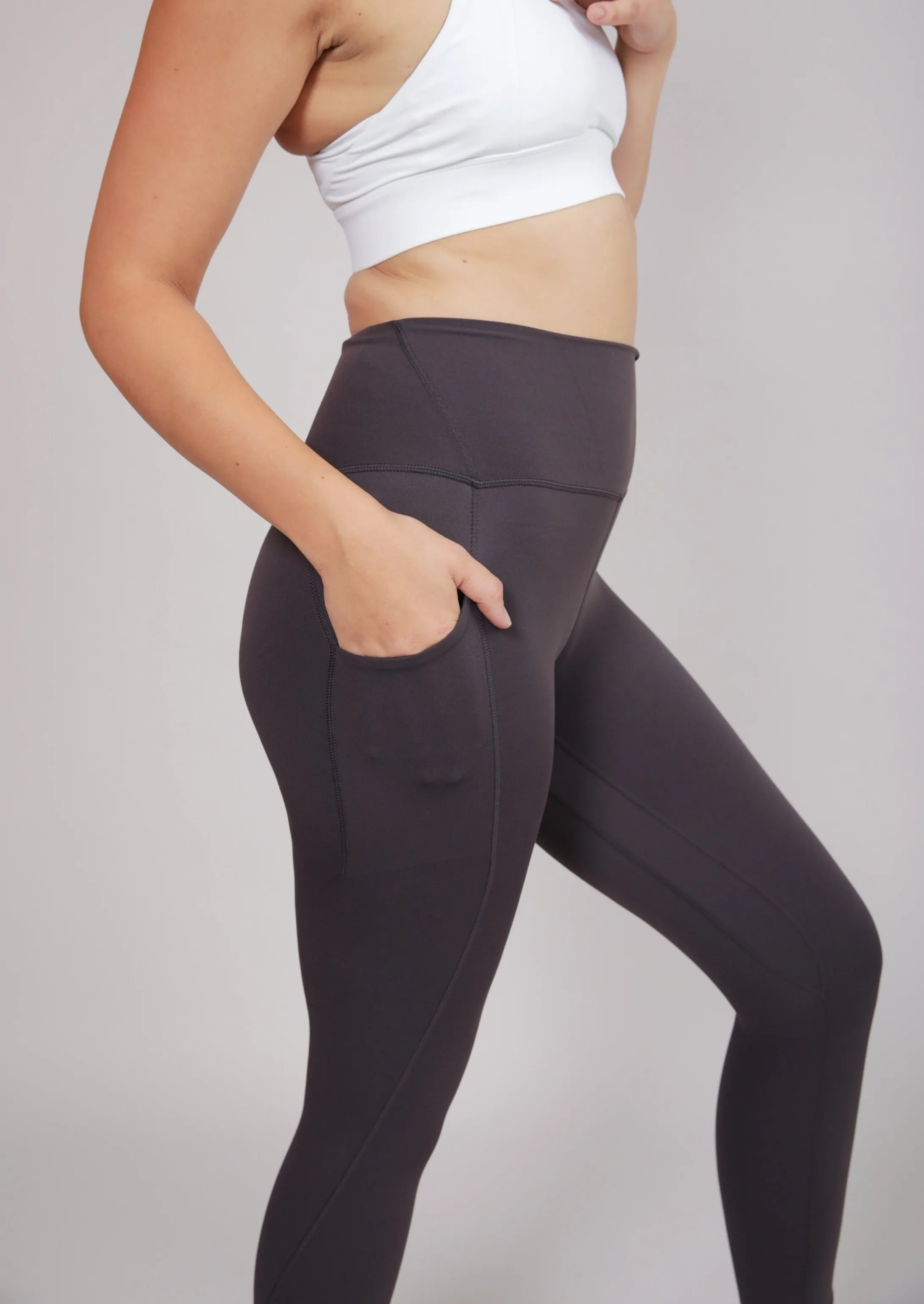 Stamina Postnatal Leggings with Side Pockets - Chocolate