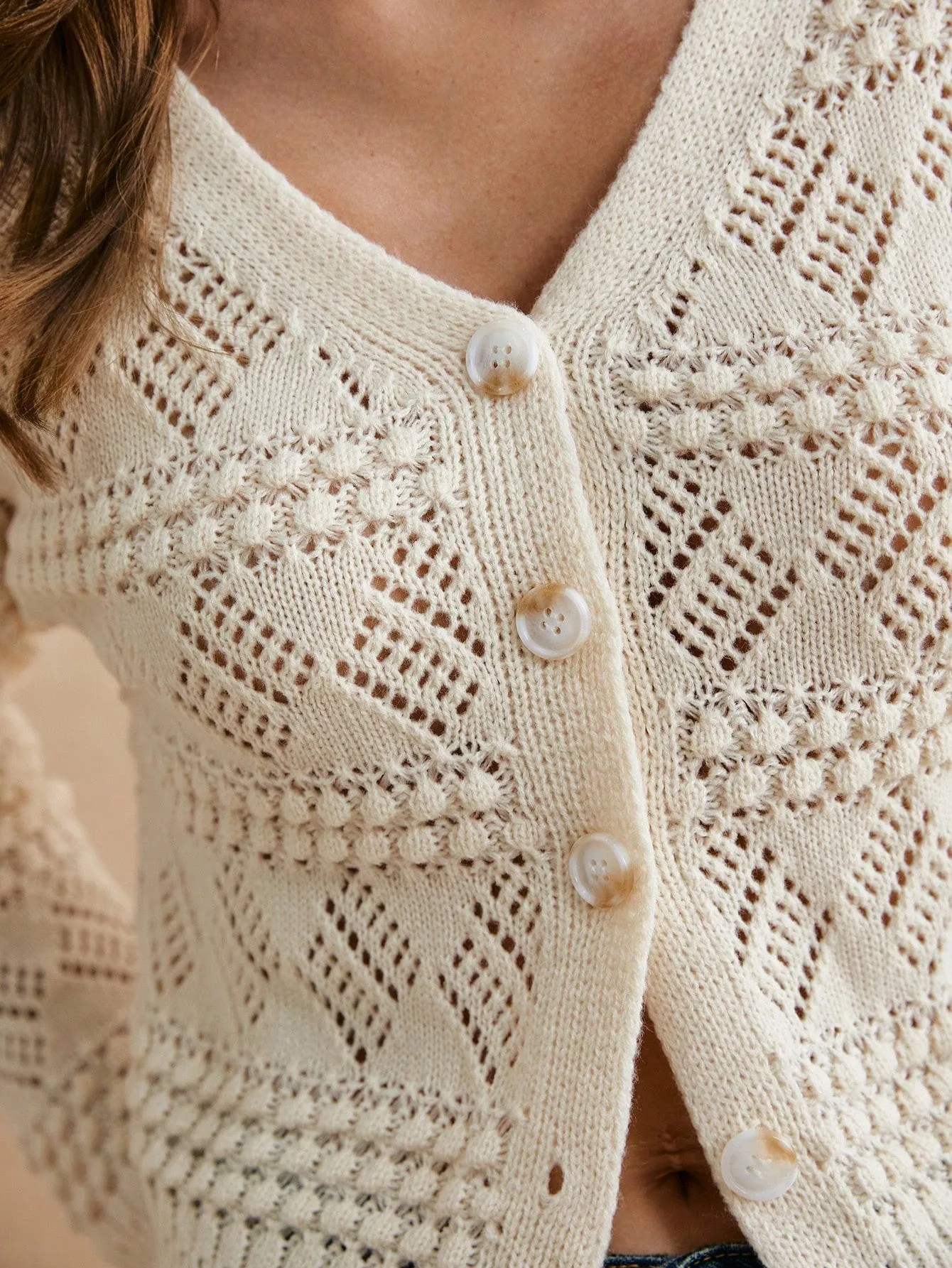 Suéter Blanco Esencial para Mujer en Cherry Vibes