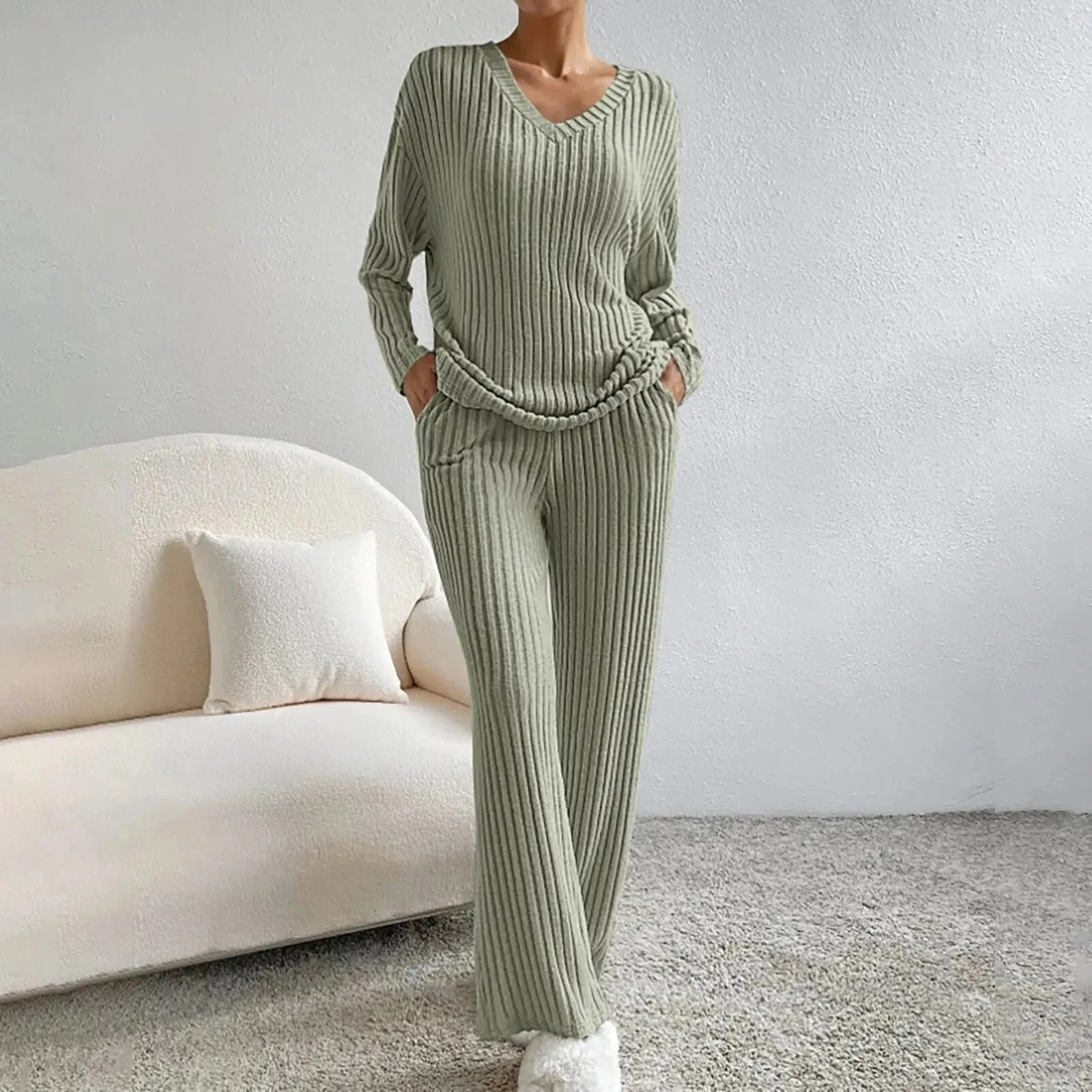 Ulyana - Relaxed Ribbed Fit Woman's Lounge Set