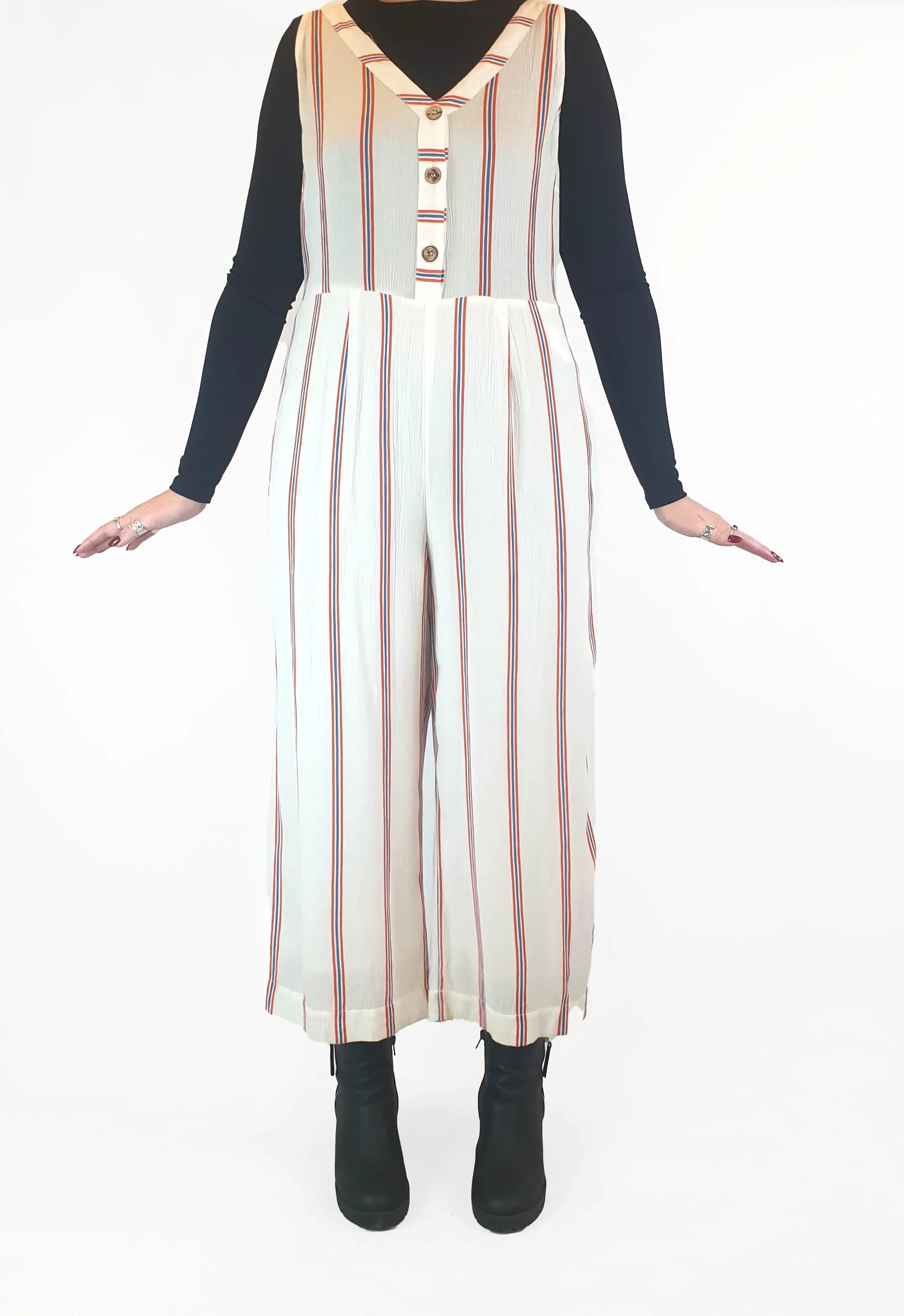 Vera Moda white striped wide leg jumpsuit size XL (tiny fit, best fits 12-small 14)