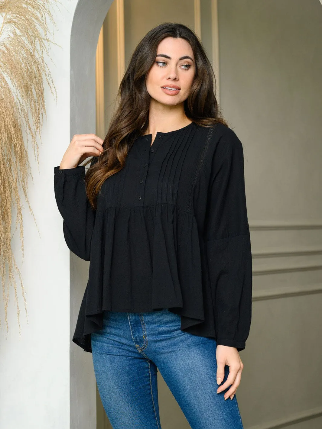 WOMEN'S LONG SLEEVE PINTUCK DETAILED TUNIC TOP