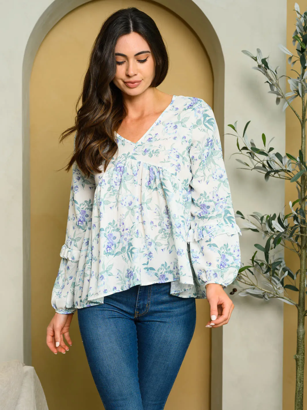 WOMEN'S LONG SLEEVE V-NECK FLORAL TOP