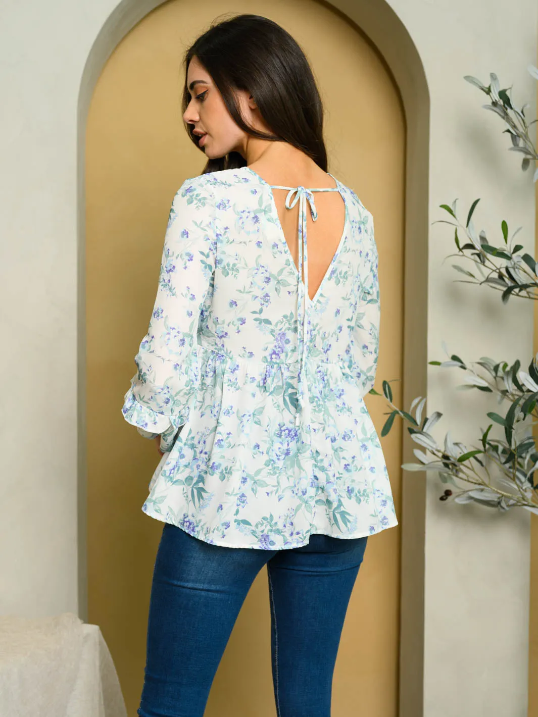 WOMEN'S LONG SLEEVE V-NECK FLORAL TOP